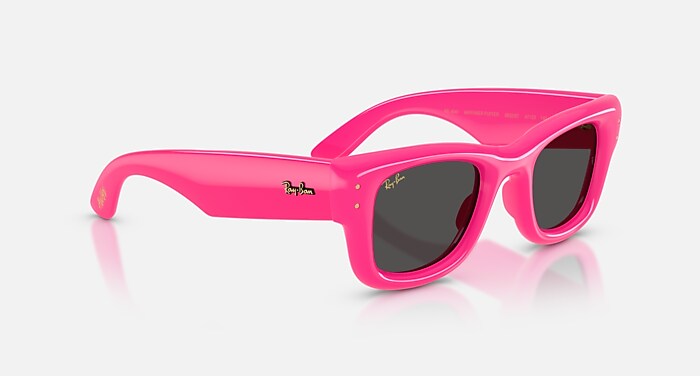 レイバン公式ストア】 Ray-Ban® WAYFARER PUFFER サングラス
