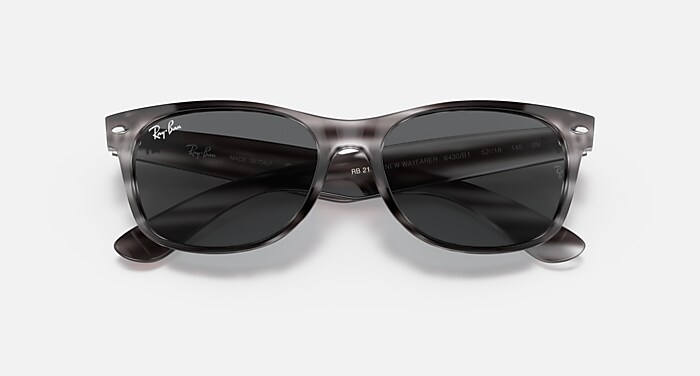Ray-Ban Sunglasses New Wayfarer Color Mix Gunmetal Frame Grey Lenses