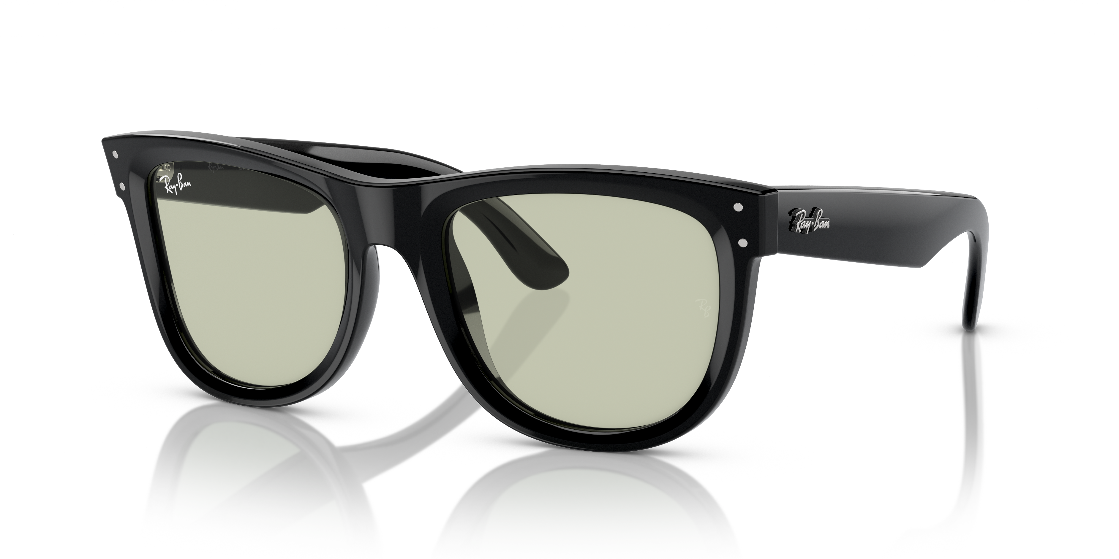 WAYFARER REVERSE Polished Black Frame Light Green Lenses 53-20