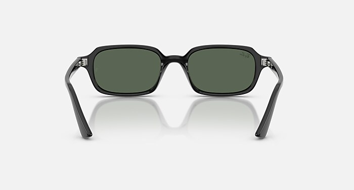 レイバン公式ストア】 Ray-Ban® ZURI BIO-BASED サングラス | ブラック