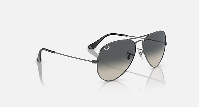 AVIATOR GRADIENT Sunglasses in Gunmetal and Grey - RB3025  display picture 3
