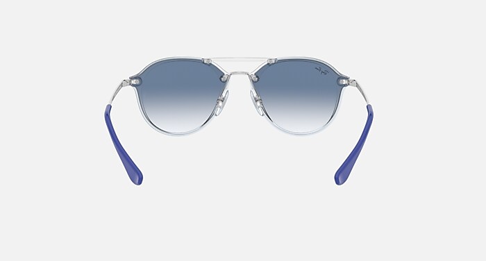 Ray-Ban　レイバン　サングラス　RJ9067SN　ブルーレンズ RB9067S KIDS Sunglasses in Transparent Light Blue and Blue