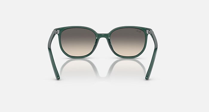 リトルリズン ELLIOT KIDS Sunglasses in Opal Green and Grey - RB9097S | Ray-Ban®
