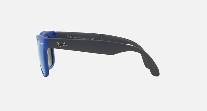 WAYFARER FOLDING FLASH LENSES Sunglasses in Blue and Blue  display picture 2