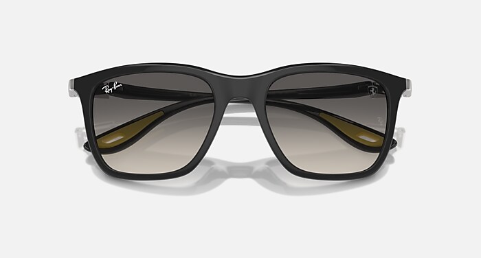 レイバン　サングラス　ray-ban FERRARI COLLECTION レイバン公式ストア】 Ray-Ban® RB4433M SCUDERIA FERRARI COLLECTION