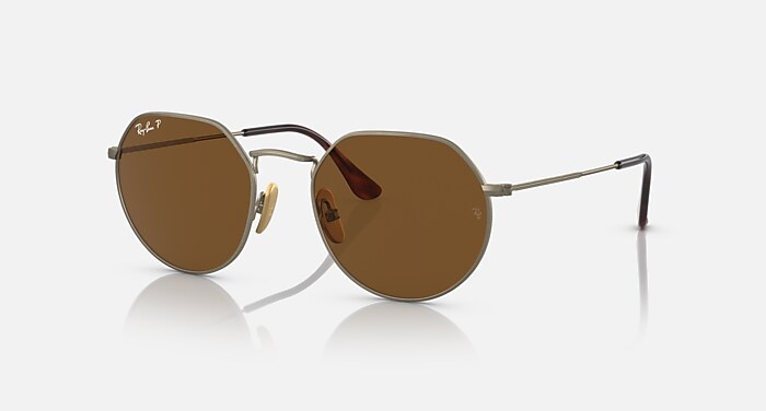レイバン公式ストア】 Ray-Ban® JACK TITANIUM サングラス | ゴールド 