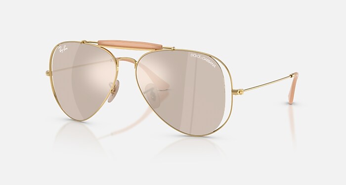 レイバン公式ストア | Ray-Ban® サングラス・メガネ