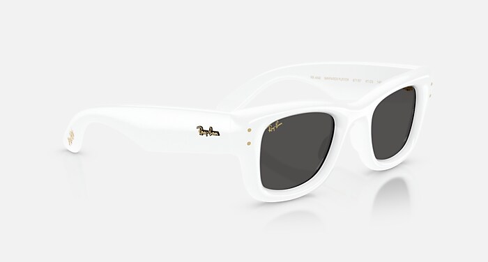 Ray-Ban ホワイト WAYFARER サングラス メガネ拭きケース付き レイバン公式ストア】 Ray-Ban® WAYFARER PUFFER サングラス
