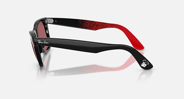 Ray-Ban Sunglasses Unisex Original Wayfarer Disney Mickey & Minnie Mouse Pixelated - Black With Internal Red Pixel Frame Violet Lenses 50-22 Polarized