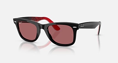 Ray-Ban Original Wayfarer Disney Mickey Minnie Mouse Pixelated Sunglasses  Black With Internal Red Pixel Frame Violet Lenses Polarized 50-22