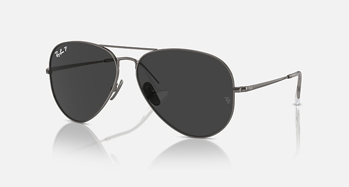 Occhiali da Sole AVIATOR TITANIUM in Gunmetal e Nero RB8089