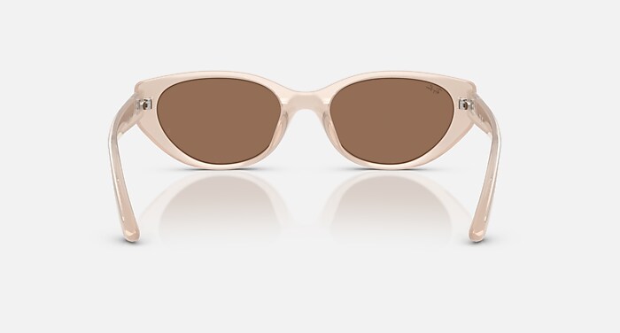 【送料,関税込】RayBan サングラス RB4457D Ray-Ban RB4457D サングラス | ブラック | FARFETCH JP