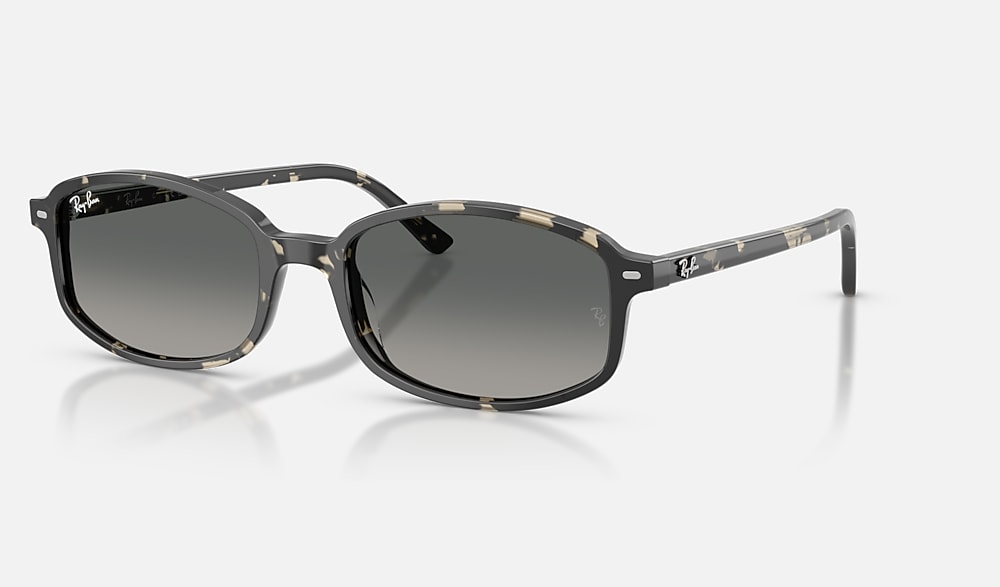 0RB2232F__133371__P21__shad__q