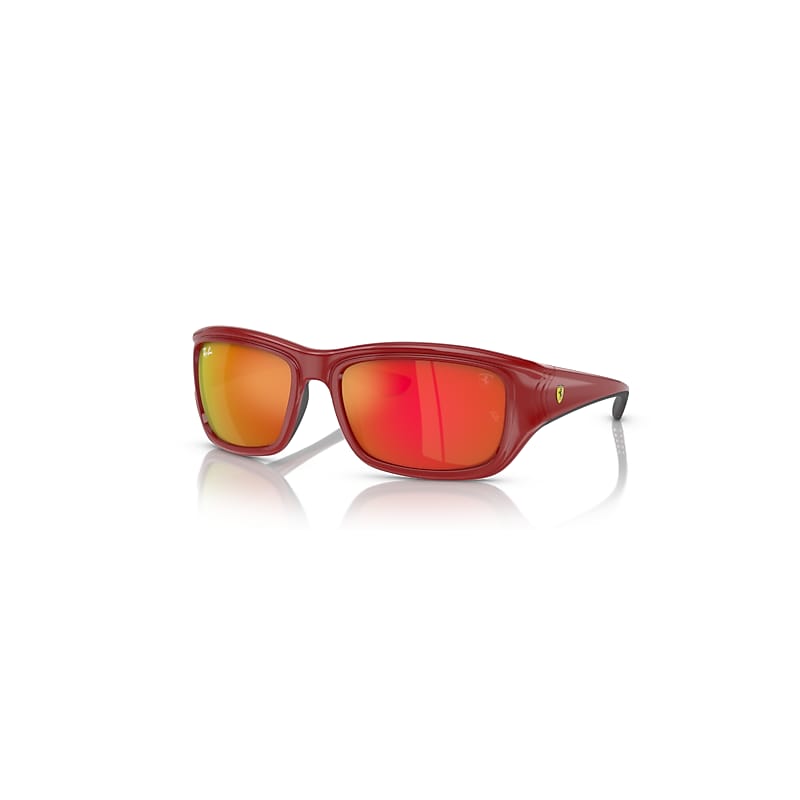 Óculos de Sol Ray-Ban coleção Scuderia Ferrari.