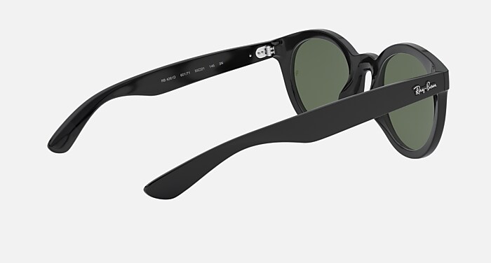 レイバン　RB4261D RB4261D Sunglasses in Black and G-15 Green - RB4261D | Ray-Ban®