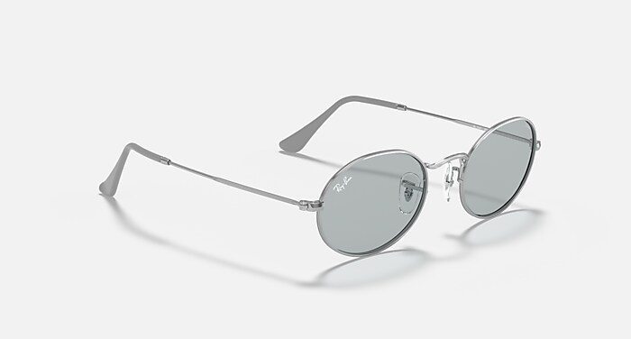 OVAL SOLID EVOLVE Sunglasses in Silver and Evolve Photo Grey To