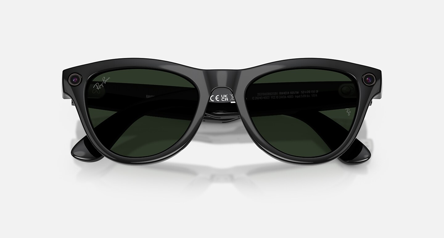 Ray-Ban Meta AI Glasses Black Frame Green Lenses