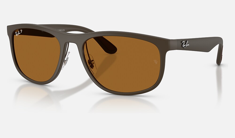 RayBan ユニセックスサングラス Ray Ban(レイバン)「ORB3548N」6角形シェイプのサングラスのご紹介です 小物
