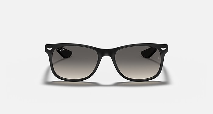 Ray-Ban Sunglasses Children New Wayfarer Kids - Black Frame Grey Lenses 48-16
