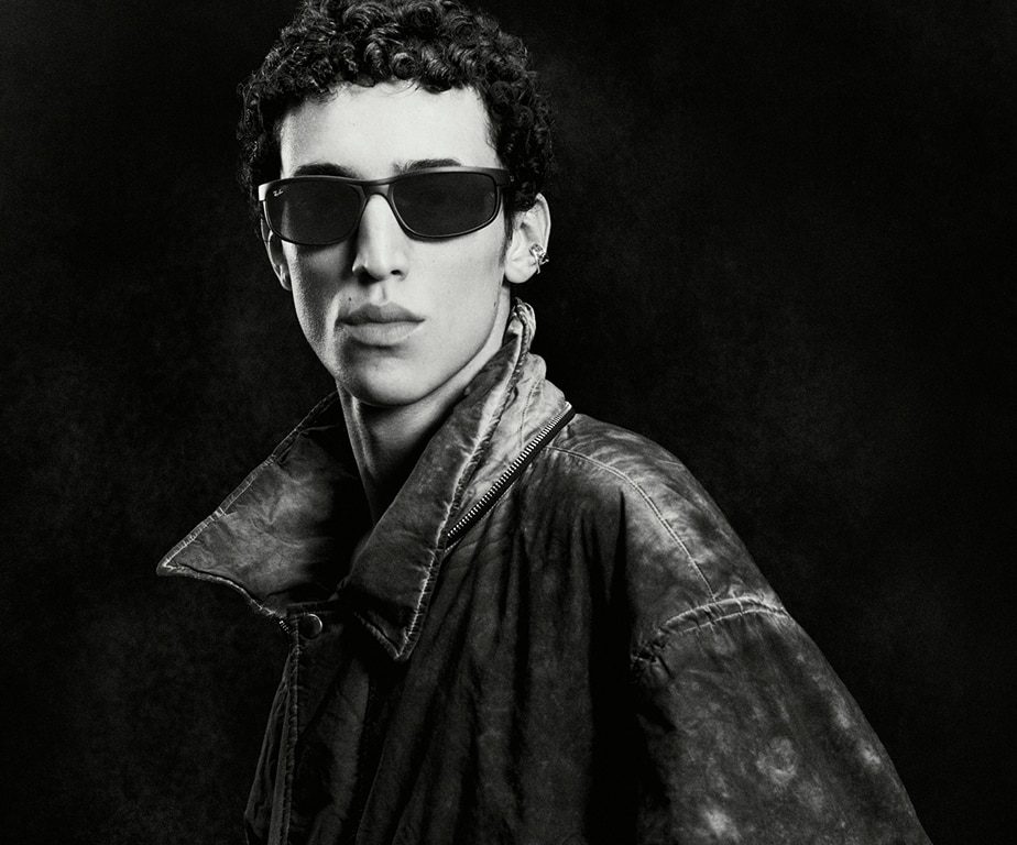 Ray-Ban レイバン PREDATORプレデター2 RB2027 PREDATOR 2 Sunglasses in Black and Grey - RB2027 | Ray-Ban® US
