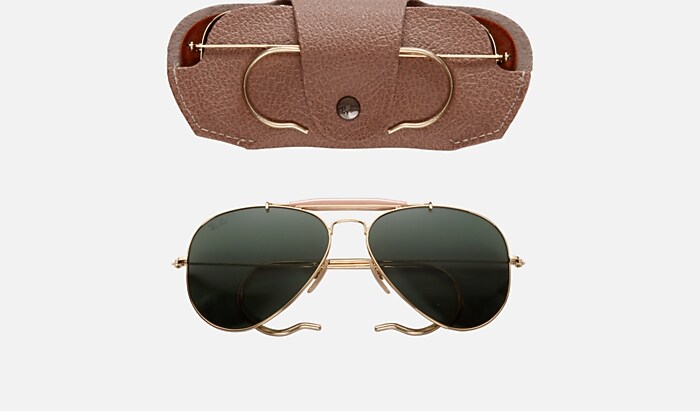 レイバン公式ストア】 Ray-Ban® OUTDOORSMAN | AVIATION COLLECTION 