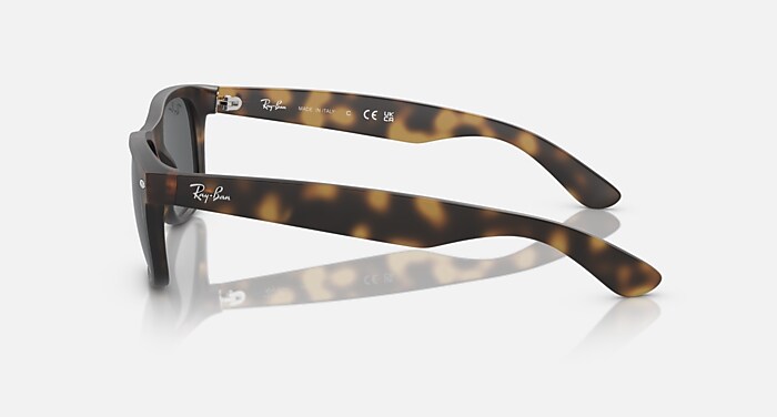NEW WAYFARER CLASSIC Sunglasses in Havana and Dark Grey (52-18