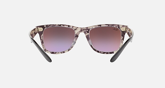 ORIGINAL WAYFARER FLORAL Sunglasses in Green and Green  display picture 1