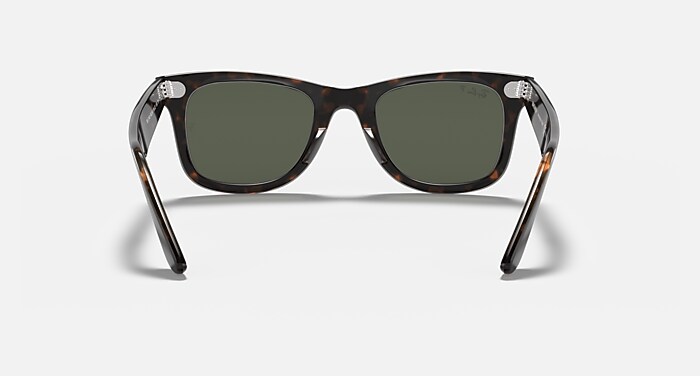 小物 Ray-Ban WAYFARER RB2140 901/64 ORIGINAL WAYFARER CLASSIC Sunglasses in Tortoise and Green