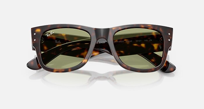 MEGA WAYFARER SUMMER CAPSULE Sunglasses in Havana and Bottle Green