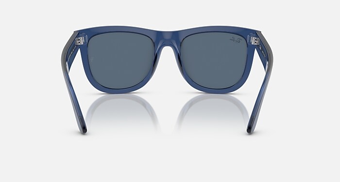 Ray-Ban サングラス WAYFARER REVERSE ブルー WAYFARER REVERSE Sunglasses in Transparent Navy Blue and Dark Blue