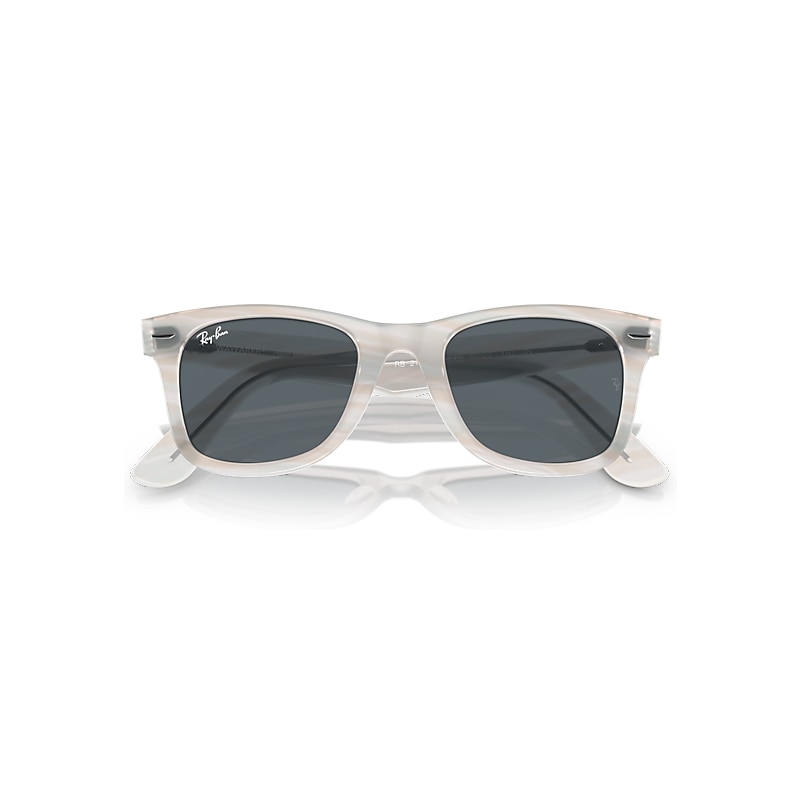 Ray‑Ban WAYFARER ホワイトクリーム×ブラウン 廃盤モデル ORIGINAL WAYFARER CHANGE Sunglasses in Photo Striped Light Blue