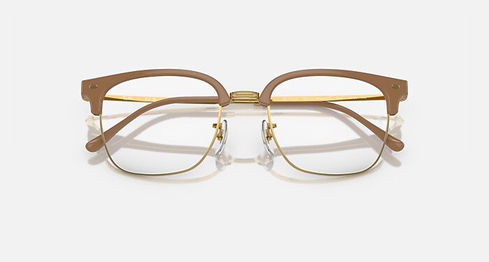 NEW CLUBMASTER OPTICS メガネ ゴールド上にベージュ と クリア (53-20