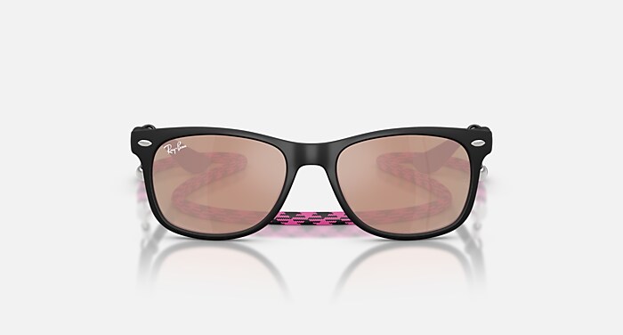 NEW WAYFARER KIDS SUMMER CAPSULE Sunglasses in Rubber Black and