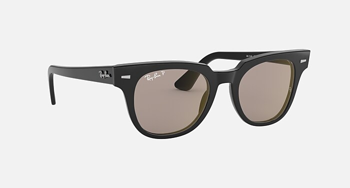 METEOR CLASSIC Polarized Sunglasses in Black and Polarized Grey