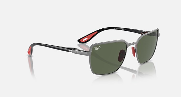 ナ*ー様 超美品　RayBan RB3726M SCUDERIA FERRARI RB3743M SCUDERIA FERRARI COLLECTION Sunglasses in Gunmetal On