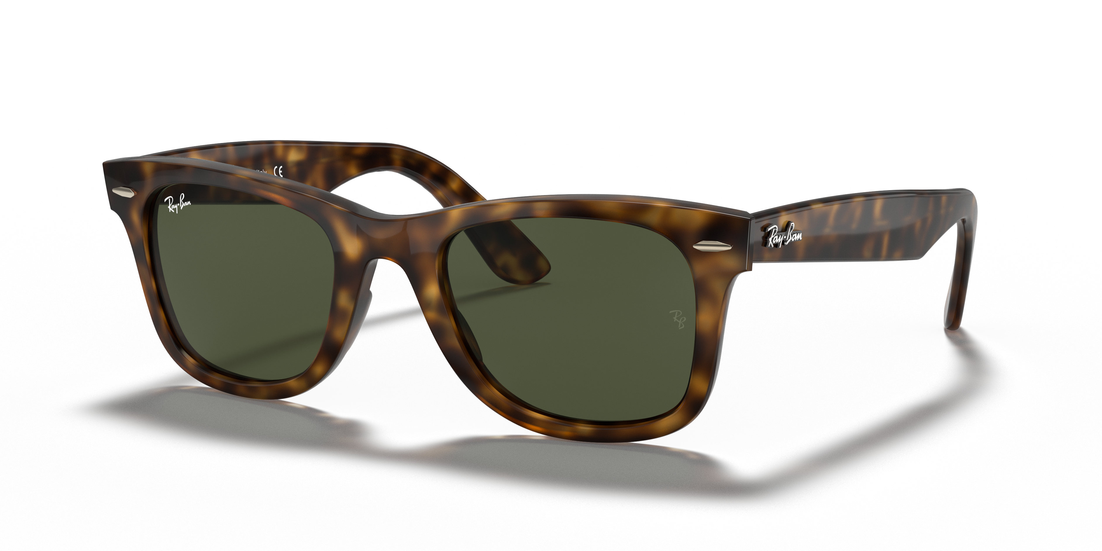 WAYFARER EASE Sunglasses in Light Havana and G-15 Green - RB4340