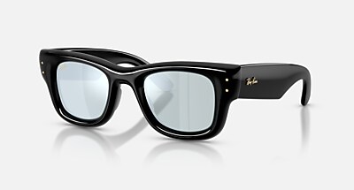 レイバン公式ストア】 Ray-Ban® WAYFARER PUFFER サングラス
