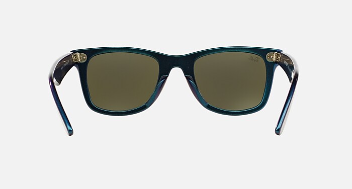 ORIGINAL WAYFARER COSMO Sunglasses in Light Blue and Silver Flash