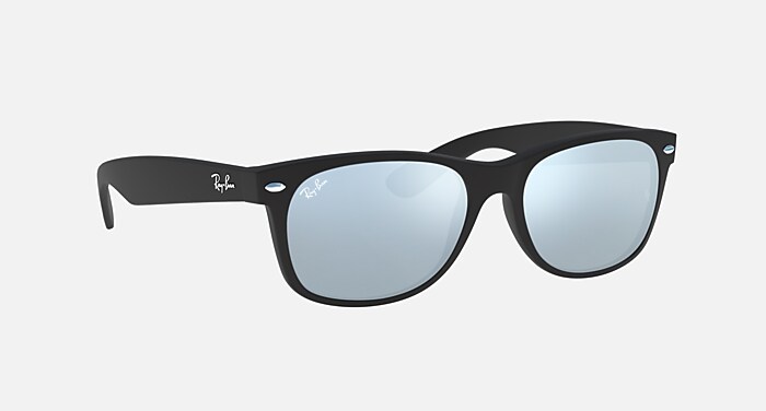 NEW WAYFARER FLASH Sunglasses in Rubber Black and Silver Flash (55