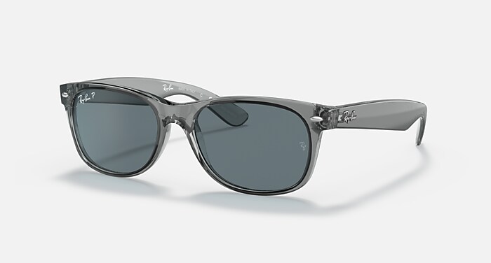 レイバン公式ストア】偏光レンズ | Ray-Ban® JP