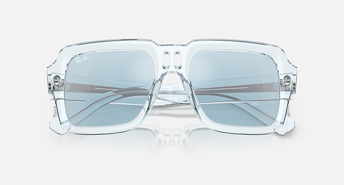 MAGELLAN BIO-BASED Sunglasses in Transparent Light Blue and Light