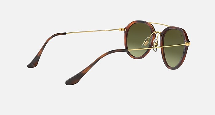RB4253 Sunglasses in Striped Red Havana and Green Gradient (50-21