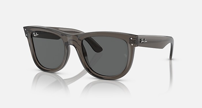 Ray-Ban グレー ラウンドサングラス レイバン公式ストア】 Ray-Ban® WAYFARER REVERSE サングラス | 透明