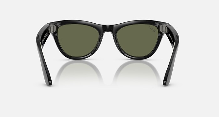 RAY-BAN META SKYLER - GEN 1 Sunglasses in Black and G-15 Green