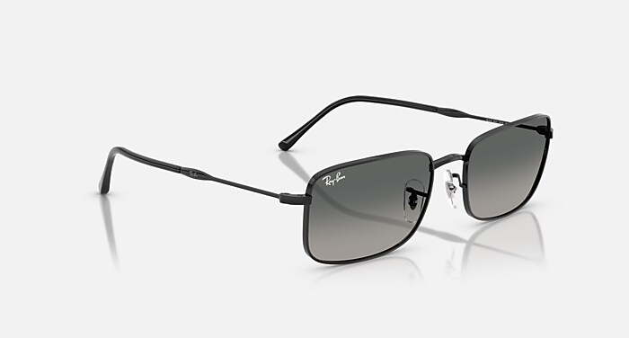 RB3746 Sunglasses in Black and Gradient Grey - RB3746 | Ray-Ban® US