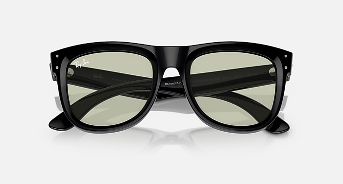 WAYFARER REVERSE サングラス ブラック と ライトグリーン (53-20