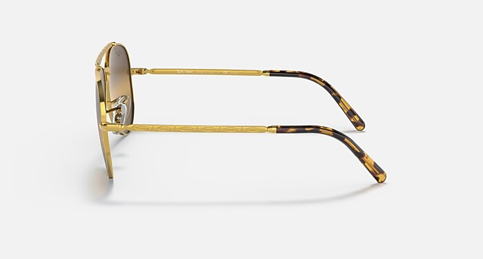 レイバン公式ストア】 Ray-Ban® NEW AVIATOR POLARIZED+ LENSES