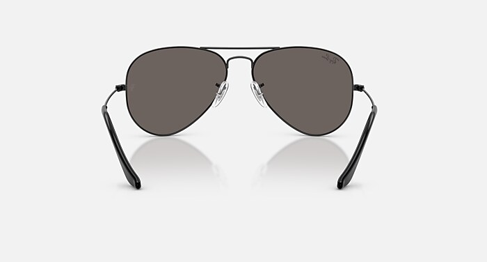 AVIATOR CLASSIC Sunglasses in Black and Dark Grey (62-14) - RB3025