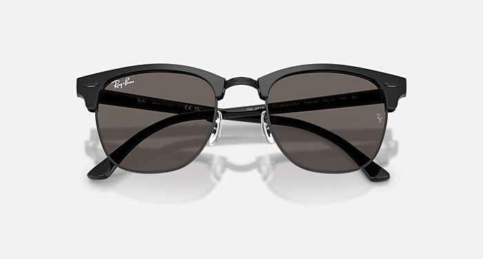 CLUBMASTER CLASSIC Sunglasses in Black and Dark Grey (55-19