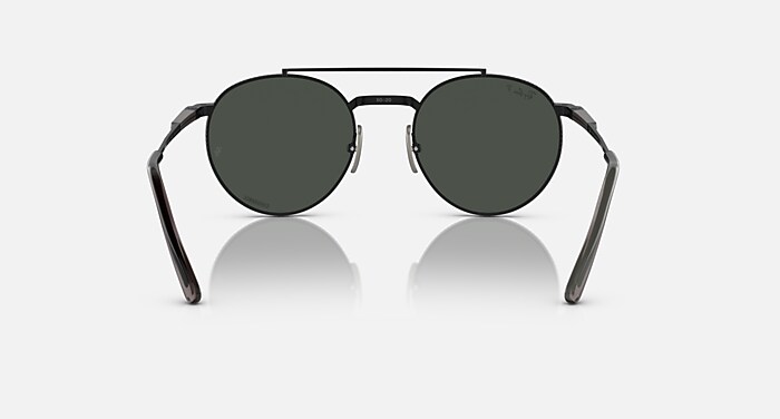 Ray-Banサングラス2点セット ROUND II TITANIUM ポラライズド（偏光） サングラス ブラック と